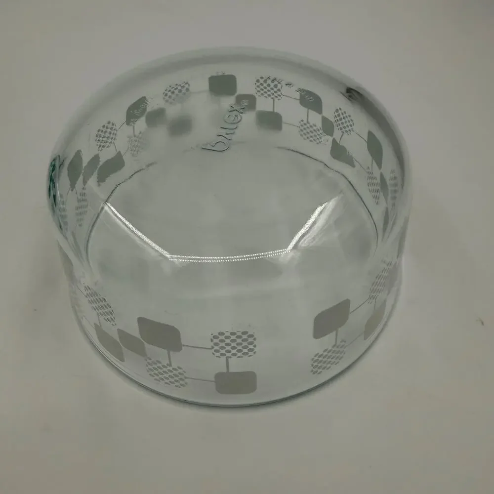 Lot Of 4 Pyrex #7201 6